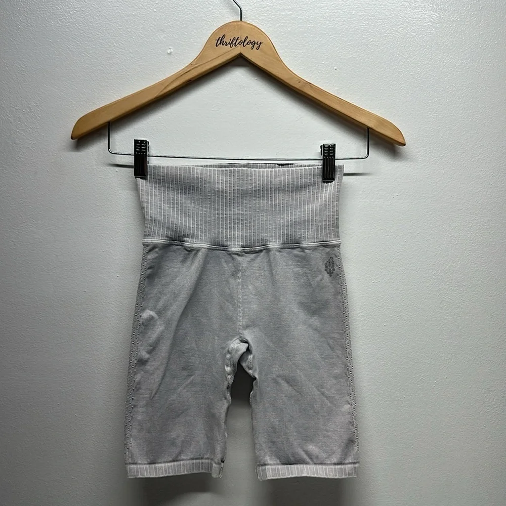 Free People Good Karma Biker Shorts Bike Athletic Short Grey Ice Size XS / S